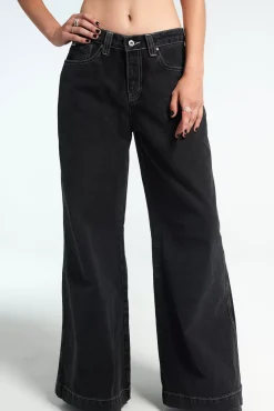 Jeans^The Ragged Priest Sweeper Jean Brown