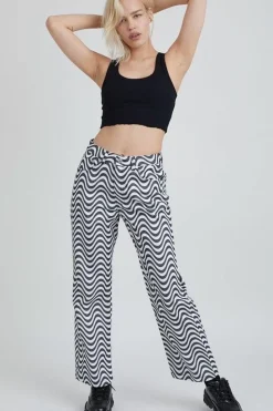 Jeans^The Ragged Priest Wave Jean - White