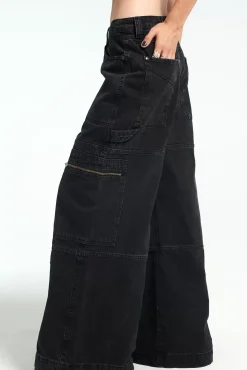 Jeans^The Ragged Priest Zip Sweeper Jean - Charcoal