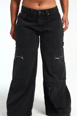 Jeans^The Ragged Priest Zip Sweeper Jean - Charcoal